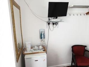 Dreibettzimmer, Gemeinschaftsbad (room 0)