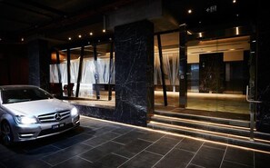 自助停車 (每晚 AUD25)