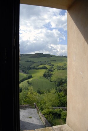 View from room - Palazzo Bonfranceschi (Belforte del Chienti)