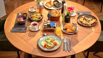 Desayuno buffet incluido todos los días