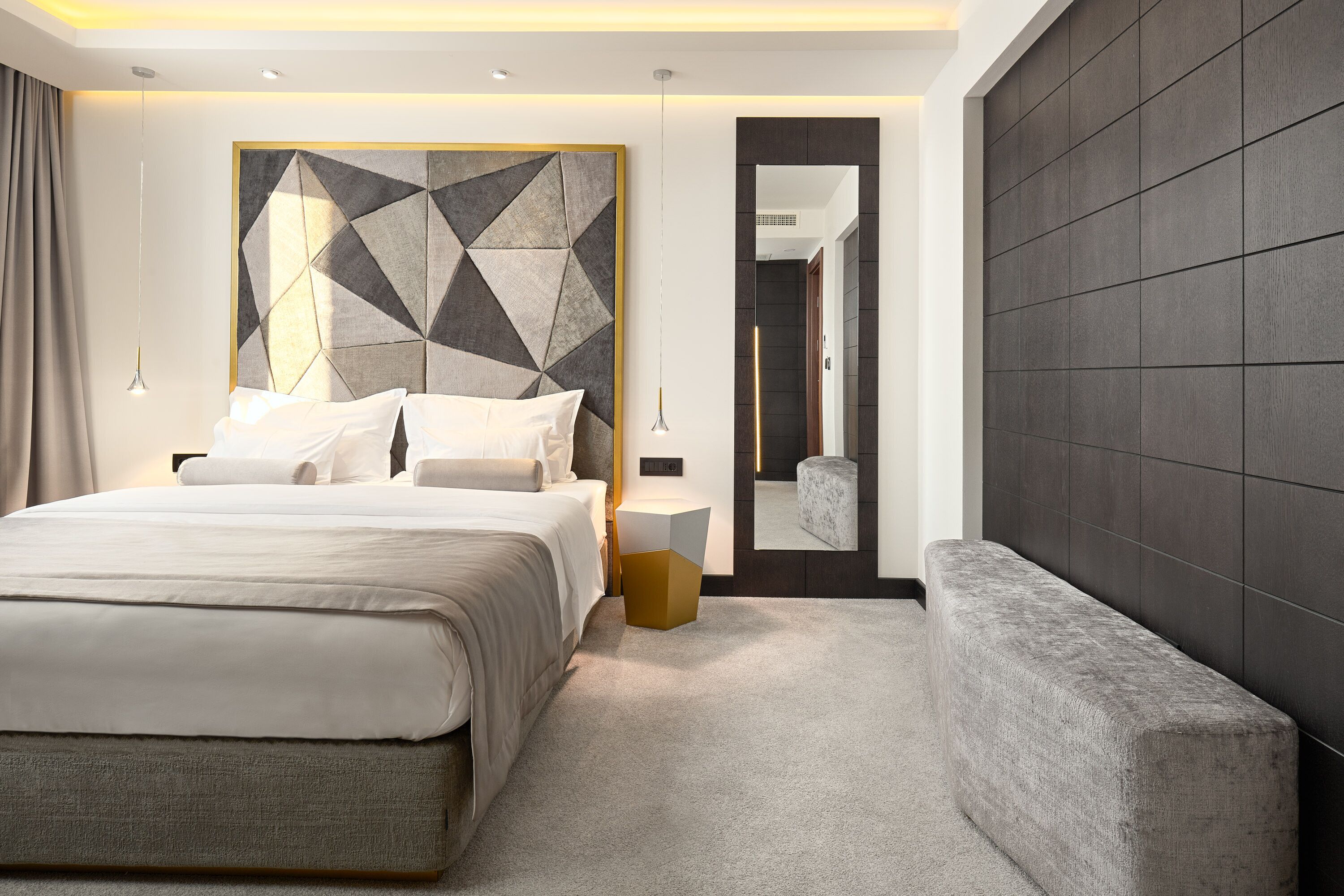 comfort double room, balcony, city view | hypo-allergenic bedding, minibar, in-room safe, desk