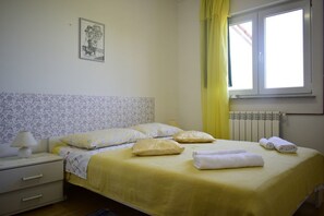 Apartament clàssic | Wifi gratuïta i roba de llit 