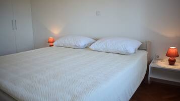 Apartemen Klasik | Kedap suara, Wi-Fi gratis, dan seprai linen