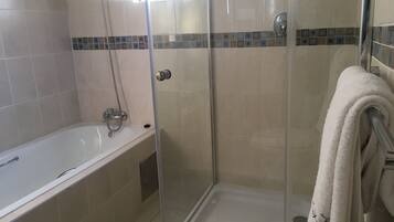 Bañera profunda