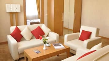 Suite | Living area | LCD TV