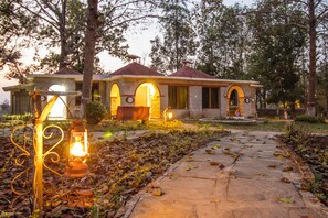 Super Deluxe Cottage | 1 bedroom, rollaway beds