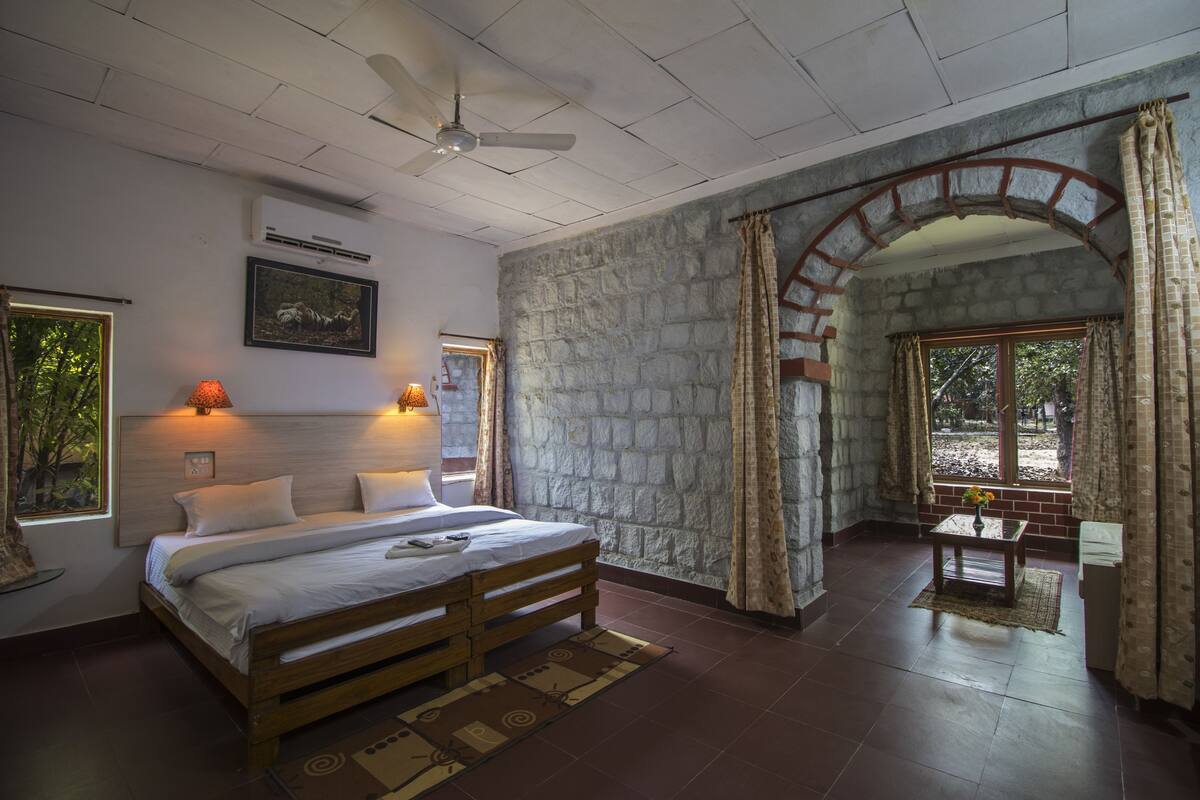 Super Deluxe Cottage