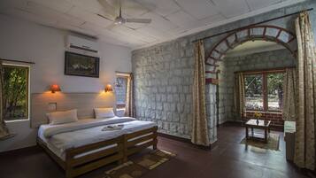Super Deluxe Cottage | 1 bedroom, rollaway beds