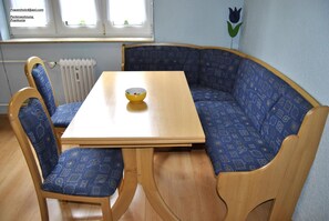 Dining - Central and comfortable city apartment in the middle of Nuremberg / W-LAN (Nürnberg)