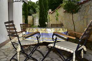 Terrace/patio - Apartment Wood Street and India (Omisalj)
