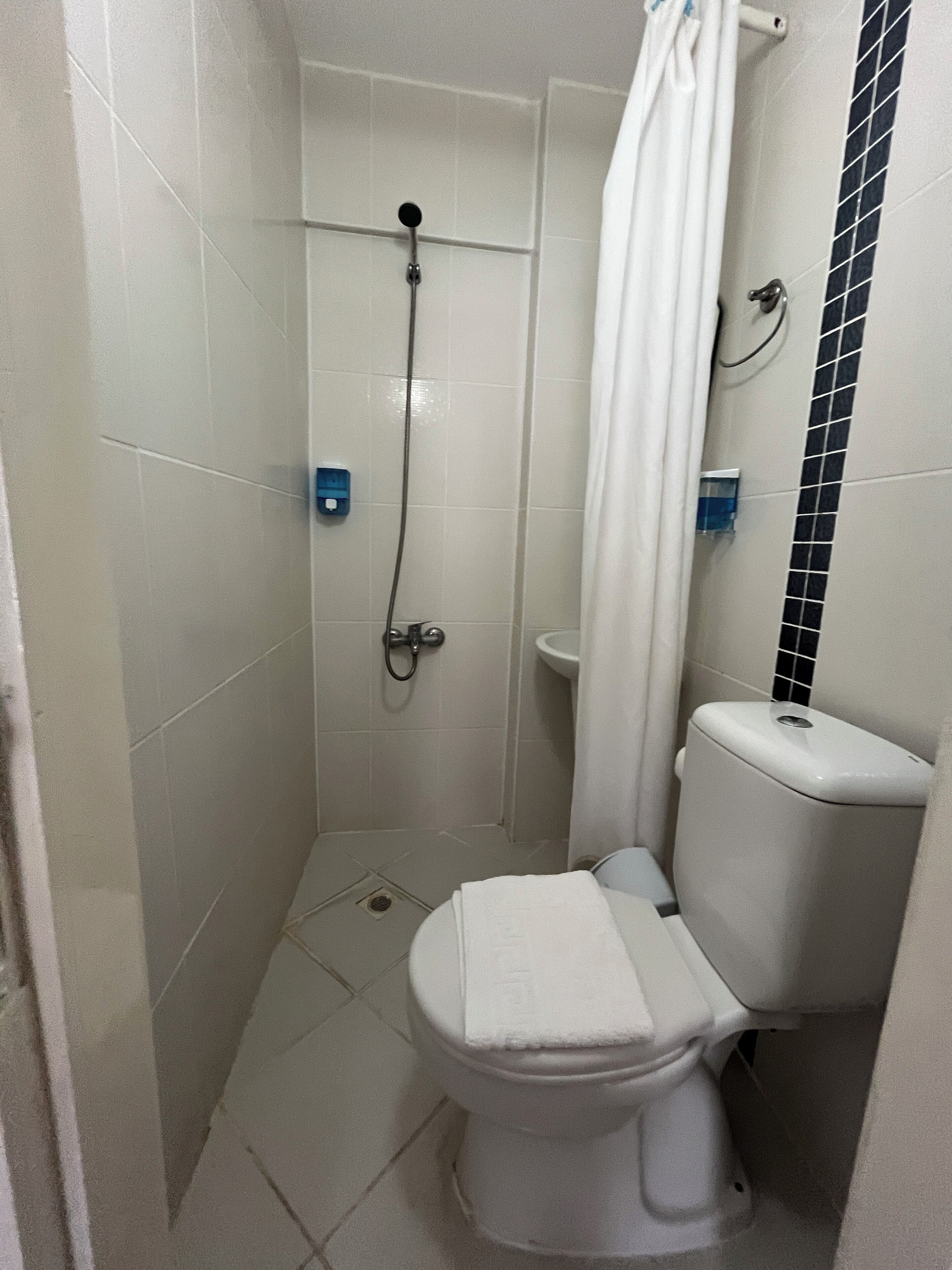 junior suite | bathroom | shower, rainfall showerhead, free toiletries, hair dryer
