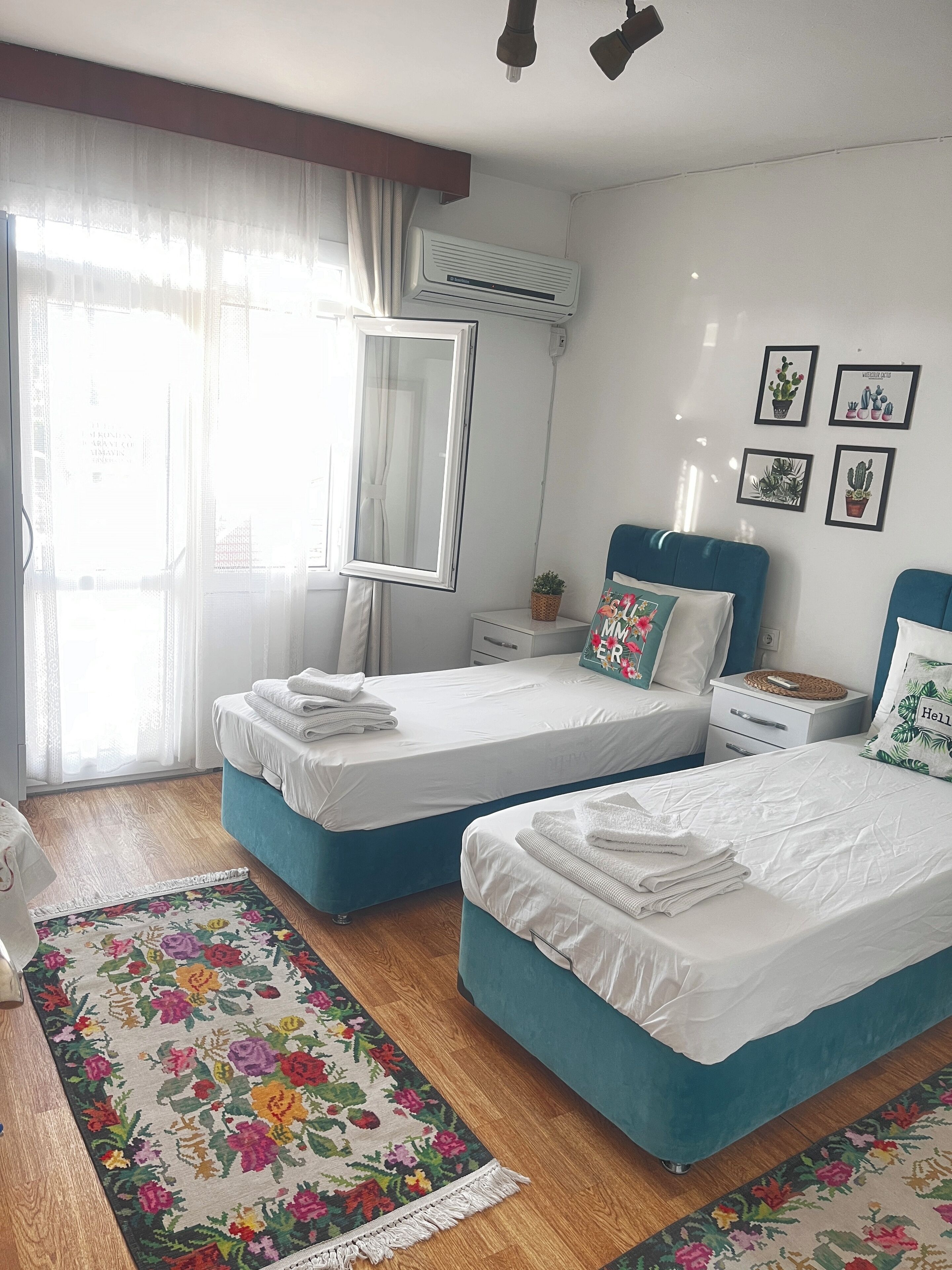 standard double or twin room | iron/ironing board, free wifi, bed sheets