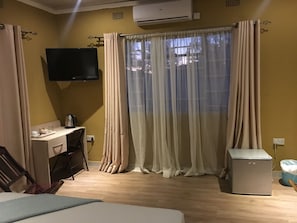 舒適雙人房 | 客房設施服務