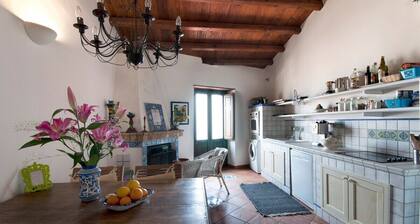 Casa La Zagara: Carefully restored cottage in a picturesque mountain village