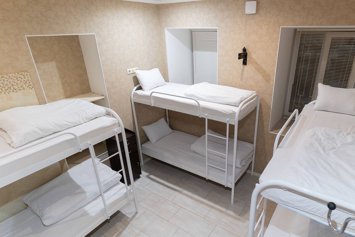 Standard Shared Dormitory | Soundproofing, iron/ironing board, free WiFi, bed sheets