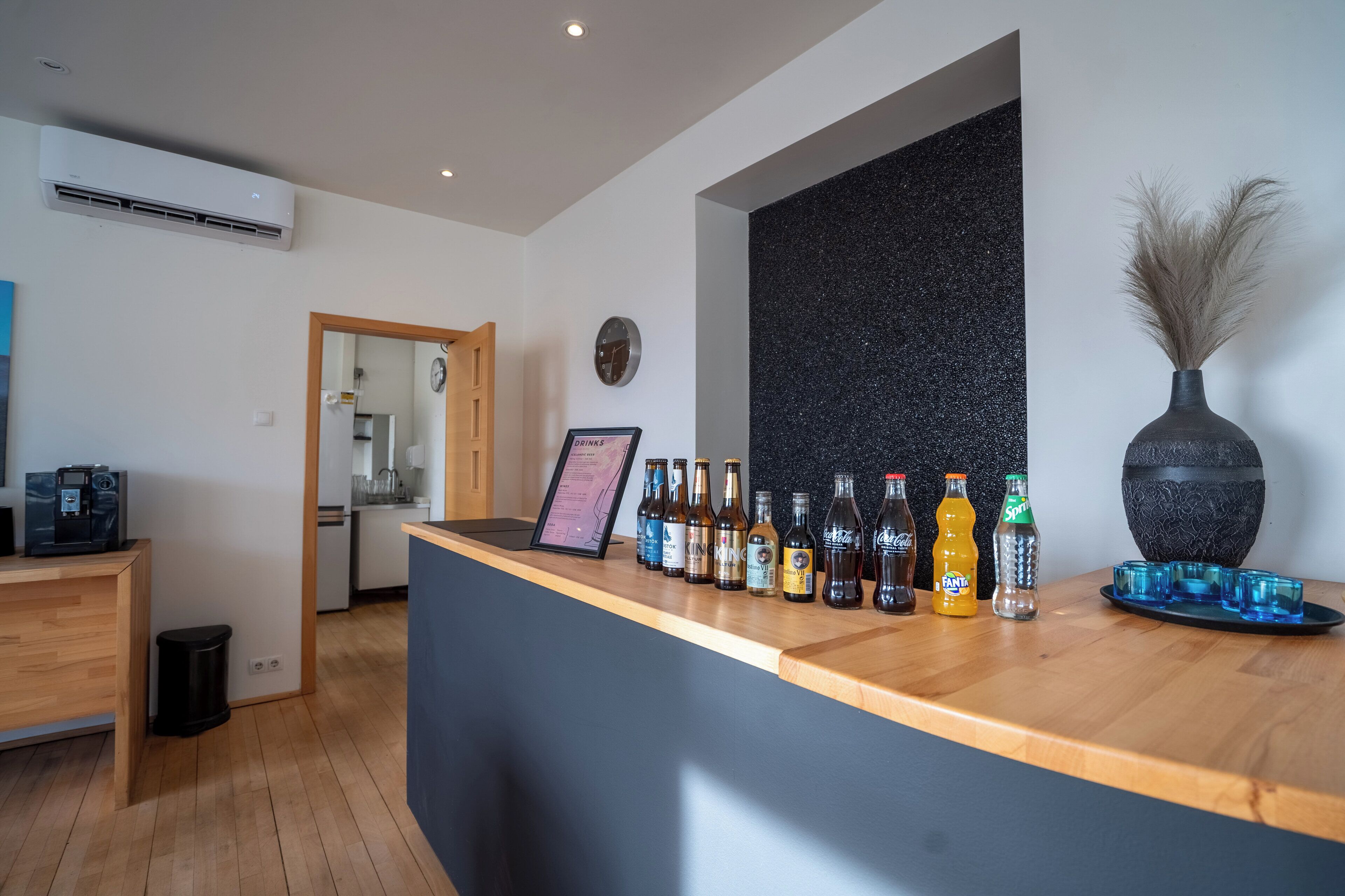 Bar (in der Unterkunft)