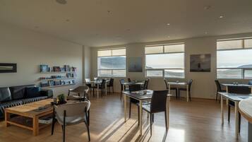 Desayuno buffet incluido todos los días