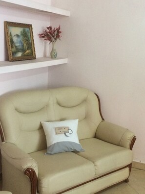 Flat-screen TV - Tirana View Apartment (Tirana)