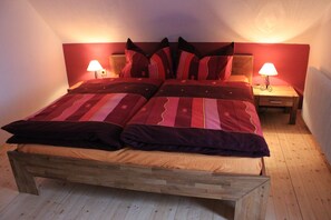 2 chambres, Wi-Fi gratuit, draps fournis