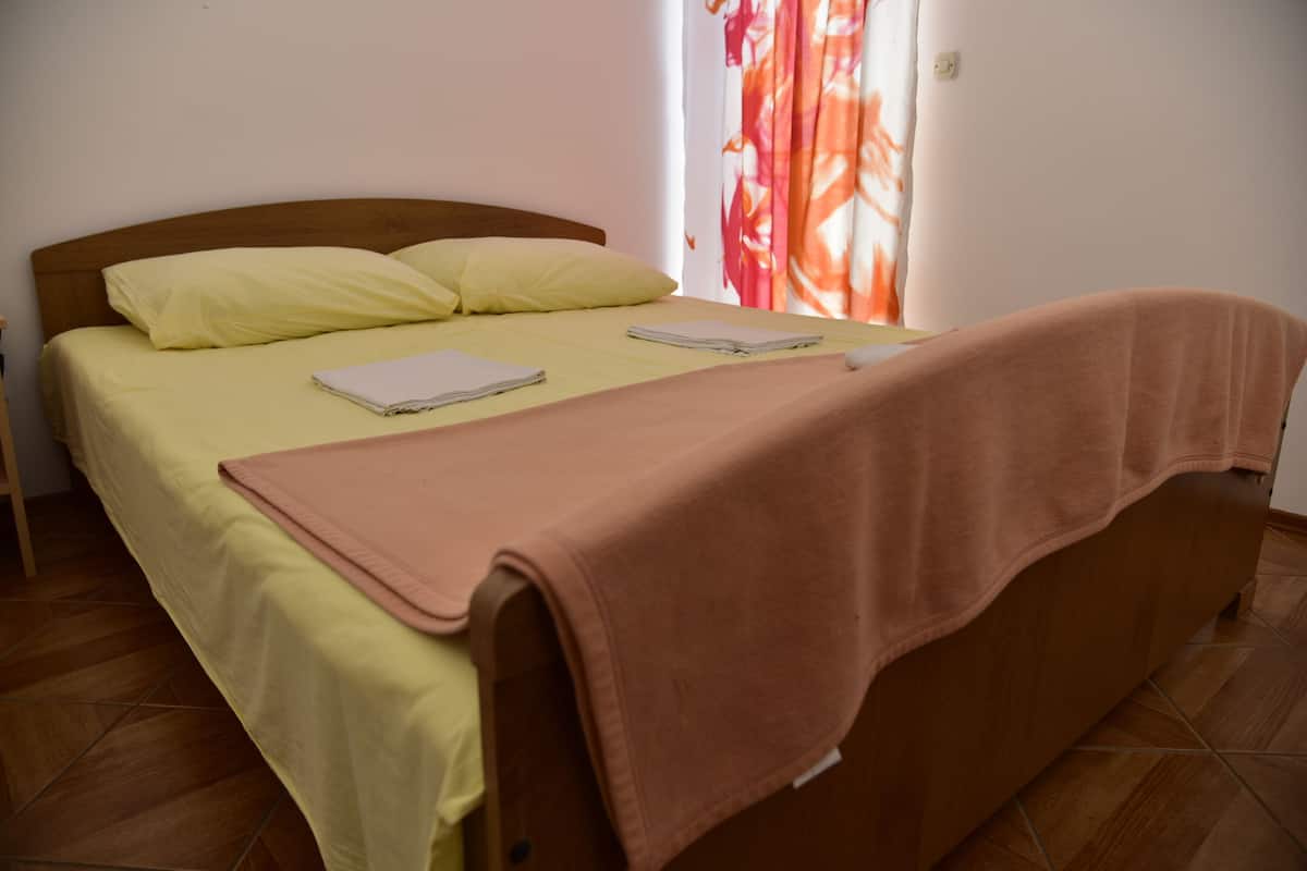 Appartement, 1 slaapkamer (A4) | 1 slaapkamer, geluiddichte muren, gratis wifi, beddengoed