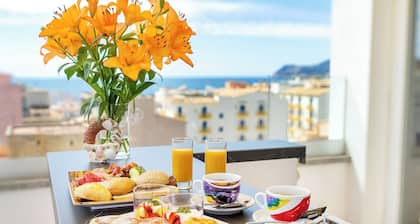 The Place Hotel - Only Adults