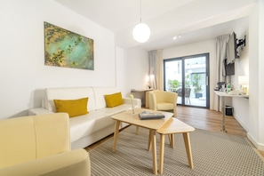 Standard Suite, 1 Double Bed | 1 bedroom, premium bedding, down comforters, minibar - The Place Hotel - Only Adults (Capdepera)