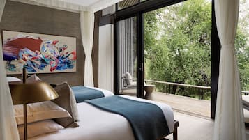 Villa | Premium bedding, free minibar items, in-room safe, desk