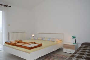 Appartement (4) | 1 chambre, bureau, chambres insonorisées, Wi-Fi gratuit