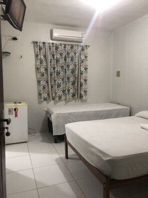 Minibar, cortinas blackout, wifi gratis y ropa de cama 