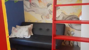 Quarto casal clássico de uso individual, 1 quarto | Wi-Fi de cortesia, roupa de cama