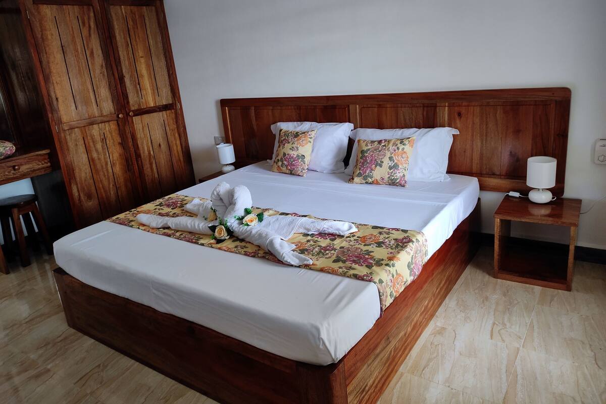 Standard Double Room, 1 King Bed