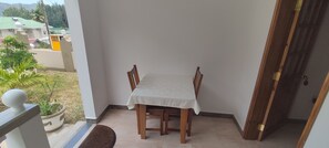 Standaard eenpersoonskamer, 1 twijfelaar | Dineerruimte