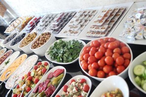 Free daily buffet breakfast  - My Rose Boutique Hotel (Baku)