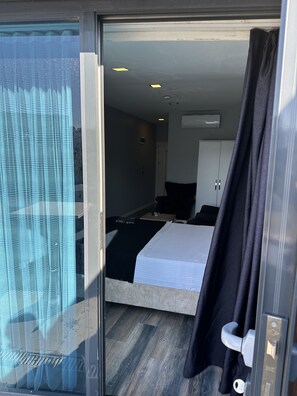 Panoramic Room, 1 King Bed, Terrace, City View | Terrace/patio