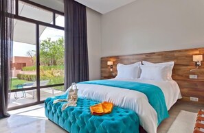Villa Luxe, piscine privée | 6 chambres, coffres-forts dans les chambres, fer et planche à repasser