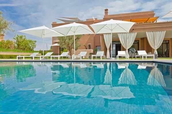 Villa Luxury, piscina privata | Piscina privata