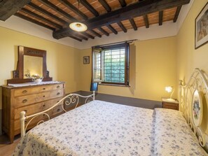 3 chambres, accès à Internet (gratuit)