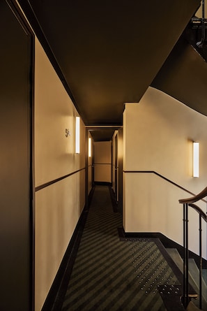 Rampes dans les couloirs