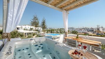 Grand Suite, Hot Tub | Terrace/patio