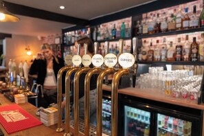 Bar (en el alojamiento)