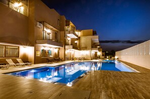 Terrace/patio - Gregory Comfort Hotel (Chania)