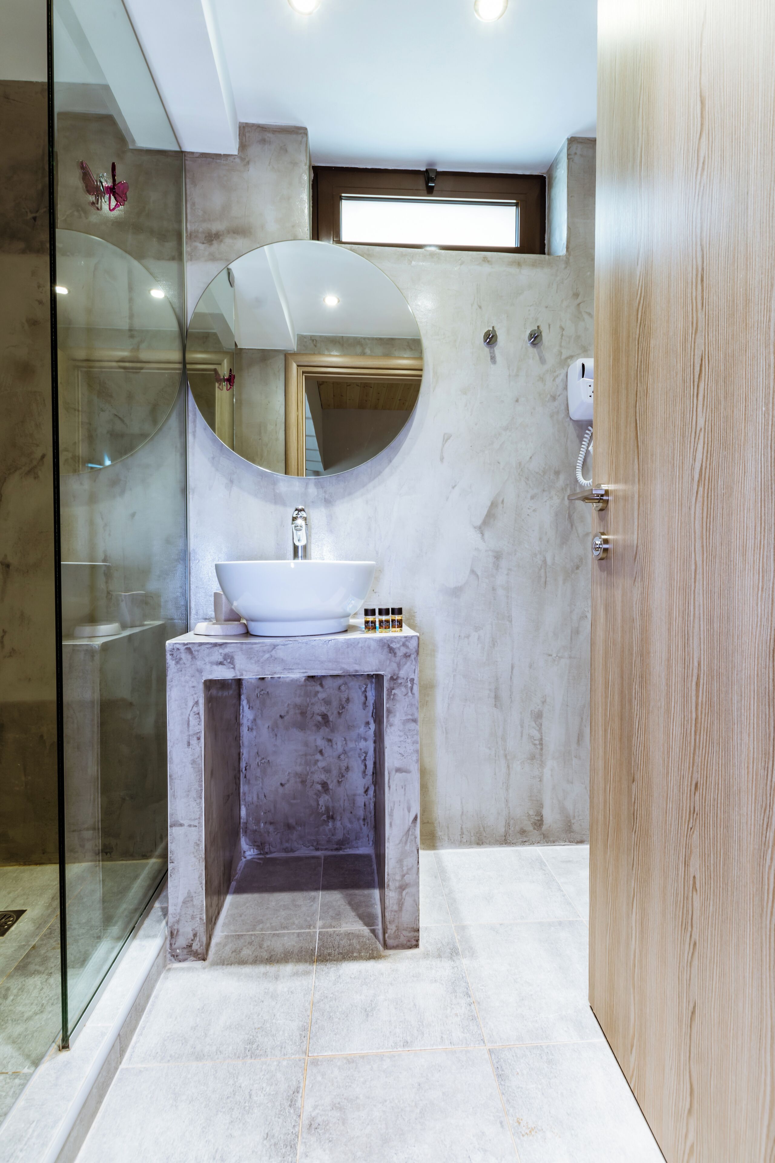 Tripla Executive | Bagno | Doccia, set di cortesia gratuito, asciugacapelli, asciugamani