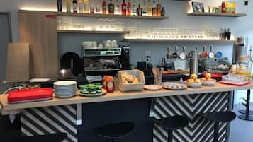 Daily continental breakfast for a fee