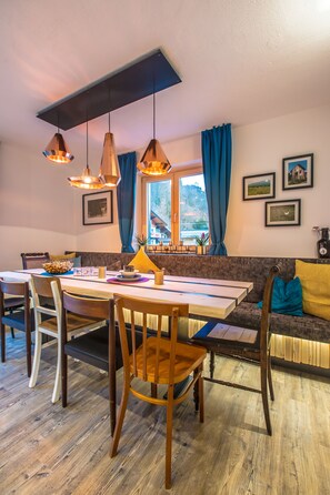 Dining - The Blackriver Lodge Saalbach (Saalbach)