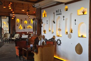 2 bars/lounges, poolside bar