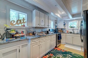 Fridge, microwave, oven, dishwasher