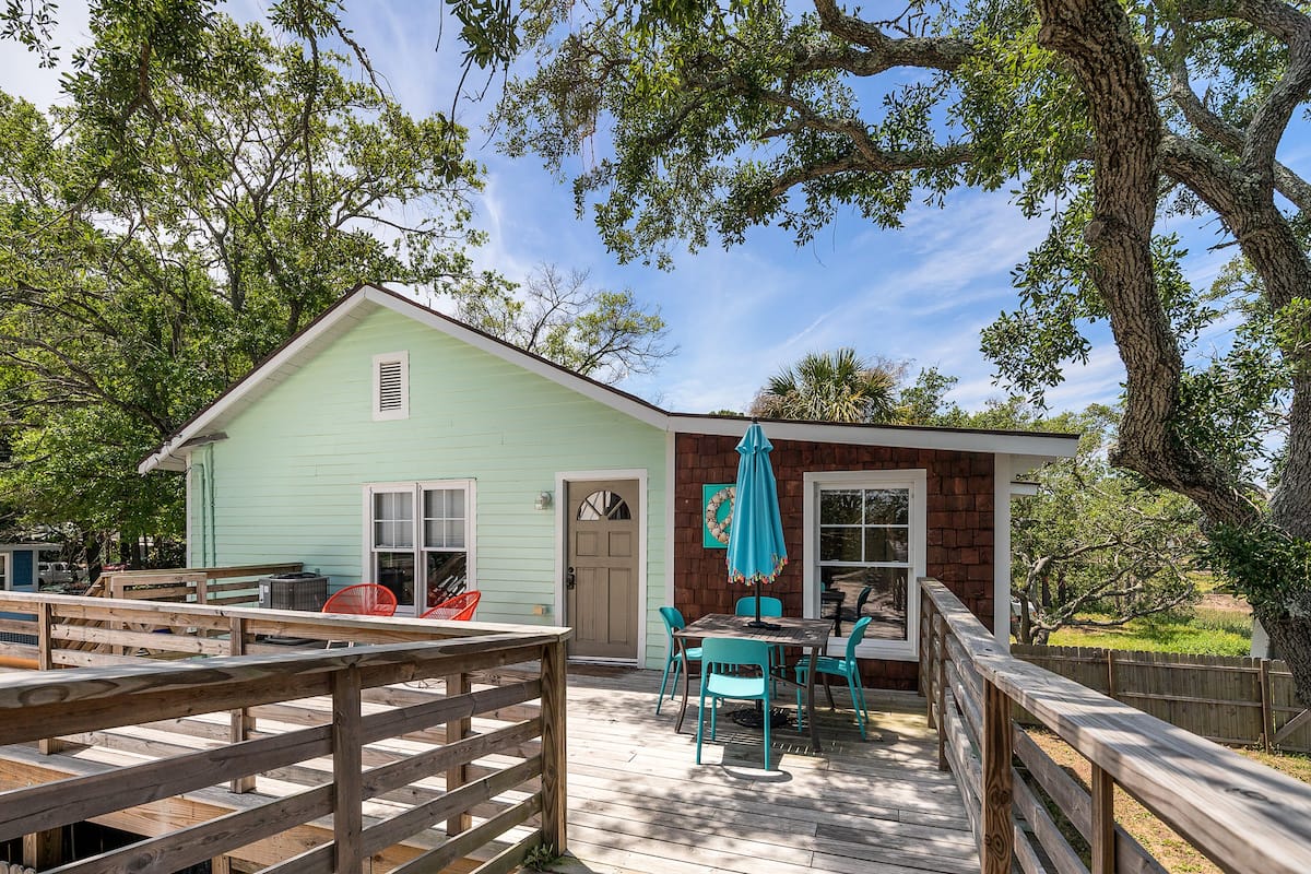 Standard Cottage, 2 Bedrooms, Non Smoking (Drunken Sailor) | Terrace/patio