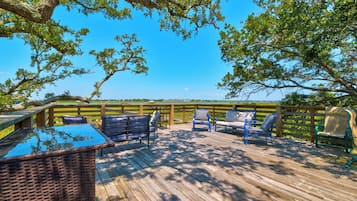 Standard Cottage, 2 Bedrooms, Non Smoking (Turtle's Nest) | Terrace/patio