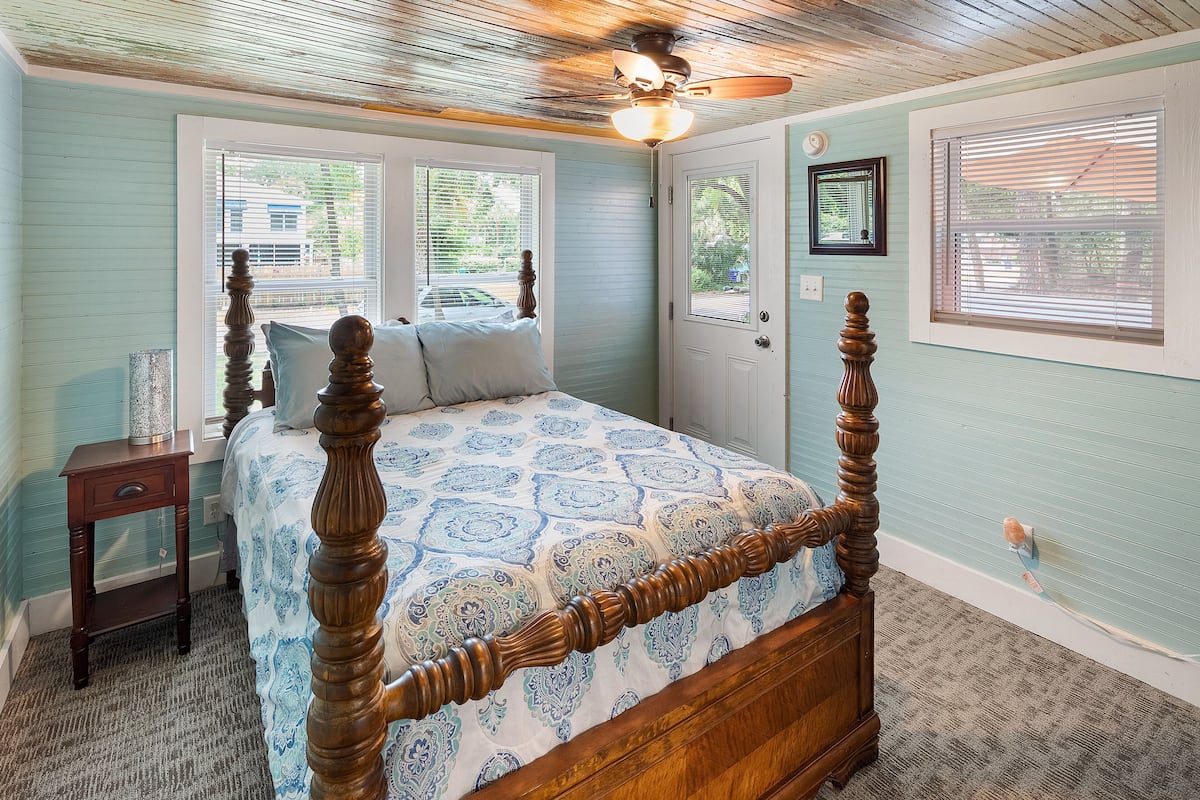 Standard Room | 1 bedroom, individually decorated, individually furnished