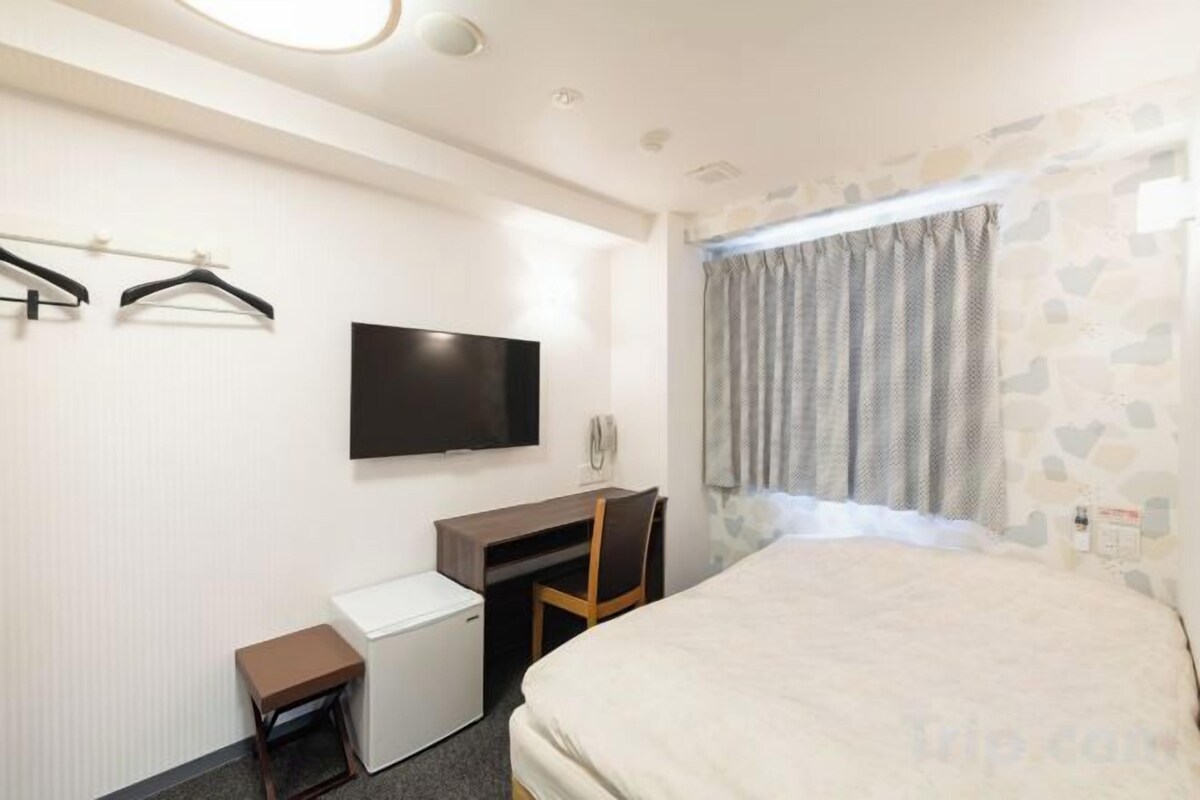 Standard Semi Double Room Non Smoking